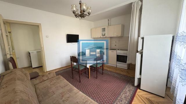 Stan, Jednosoban, Izdavanje, 41m2, Centar, Gradska lokacija, Jagodina