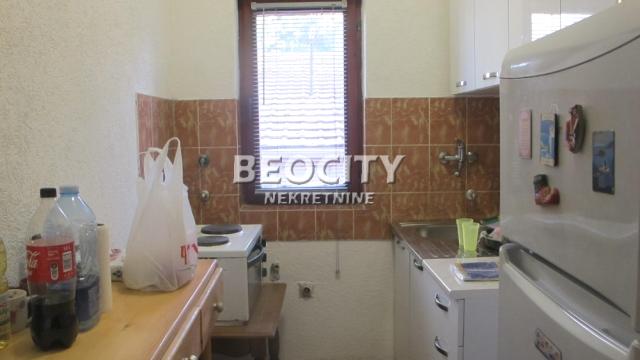Stan, Jednosoban, Prodaja, 30m2, Senjak, Savski venac, Savski venac, Senjak, , 1.0, 30m2 stara vila,ograd