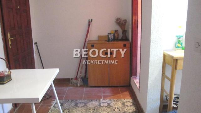 Stan, Jednosoban, Prodaja, 30m2, Senjak, Savski venac, Savski venac, Senjak, , 1.0, 30m2 stara vila,ograd