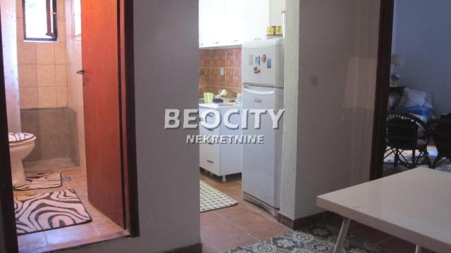 Stan, Jednosoban, Prodaja, 30m2, Senjak, Savski venac, Savski venac, Senjak, , 1.0, 30m2 stara vila,ograd