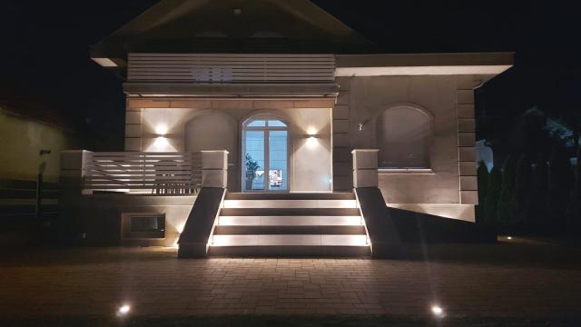 Kuća, Petosoban i veći, Prodaja, 380m2, Dušana Jerkovića