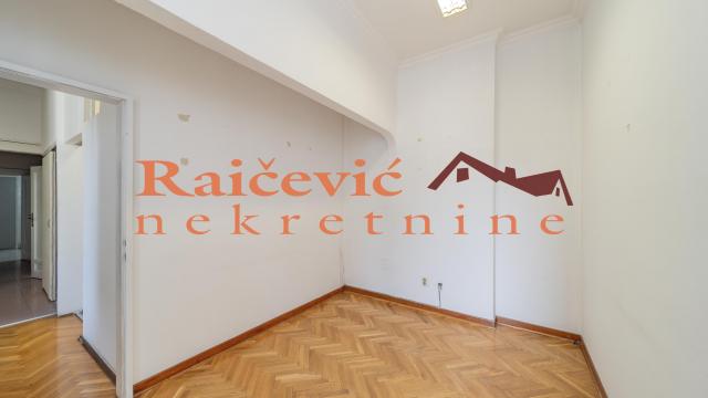 Stan, Izdavanje, 150m2, Centar, Stari grad, Marsala Birjuzova