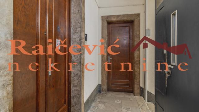 Stan, Izdavanje, 150m2, Centar, Stari grad, Marsala Birjuzova
