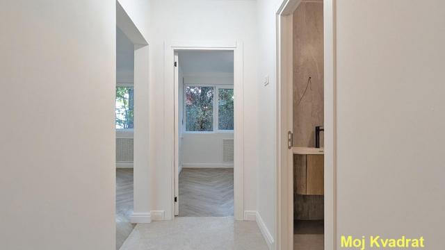 Stan, Dvoiposoban, Prodaja, 60m2, Hotel Jugoslavija, Novi Beograd, Bulevar Nikole Tesle