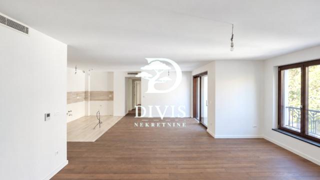 Stan, Trosoban, Prodaja, 130m2, Beogradska