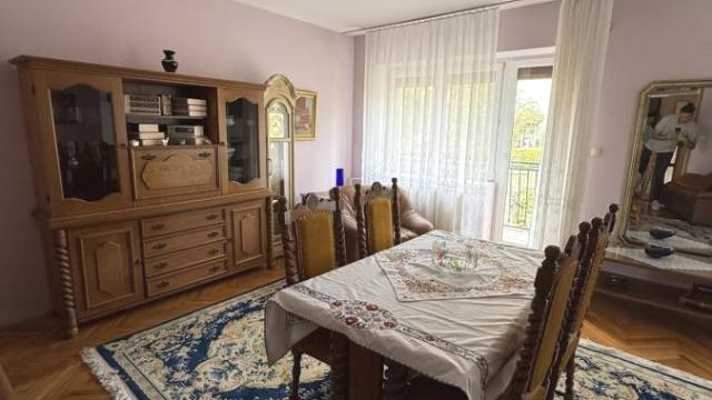 Kuća, Petosoban, Prodaja, 393m2, Rušanj, Čukarica, Oslobođenja 11. deo