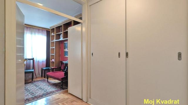 Stan, Dvosoban, Prodaja, 42m2, Centar, Savski venac, Kraljice Natalije