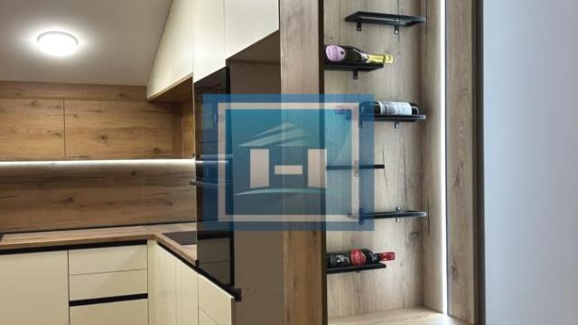 Stan, Dvosoban, Izdavanje, 130m2, Gloždak, Gradska lokacija, Paraćin