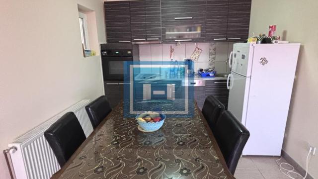 Kuća, Trosoban, Prodaja, 140m2, Djurdjevo brdo, Gradska lokacija, Jagodina