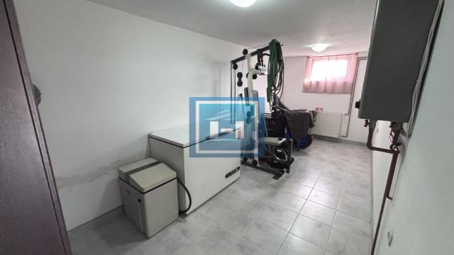 Kuća, Trosoban, Prodaja, 140m2, Djurdjevo brdo, Gradska lokacija, Jagodina