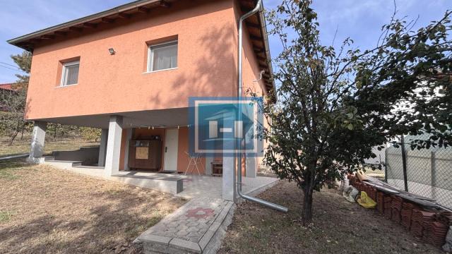 Kuća, Trosoban, Prodaja, 140m2, Djurdjevo brdo, Gradska lokacija, Jagodina