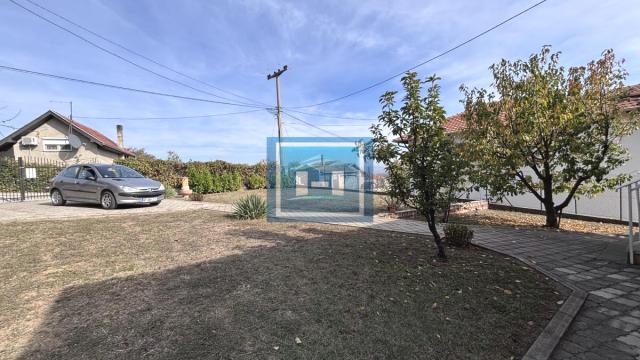 Kuća, Trosoban, Prodaja, 140m2, Djurdjevo brdo, Gradska lokacija, Jagodina