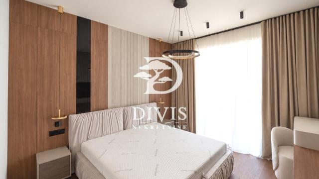 Stan, četvorosoban, Izdavanje, 150m2, BW Perla