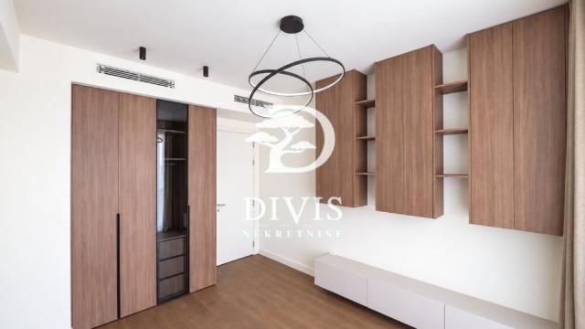 Stan, četvorosoban, Izdavanje, 150m2, BW Perla