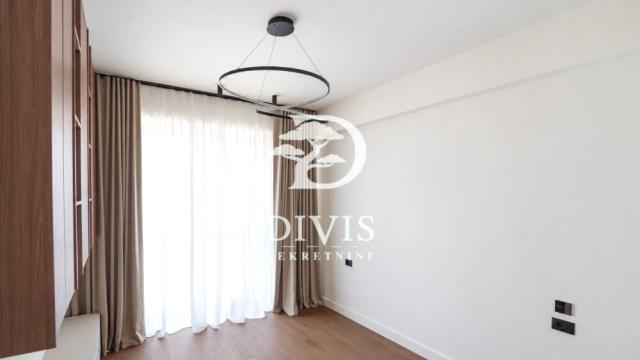 Stan, četvorosoban, Izdavanje, 150m2, BW Perla