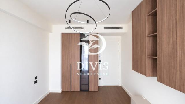 Stan, četvorosoban, Izdavanje, 150m2, BW Perla