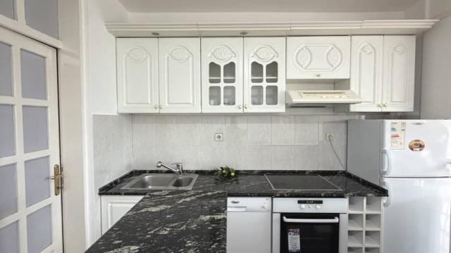 Stan, četvorosoban, Izdavanje, 122m2, Bulevar kneza Aleksandra Karađorđevića