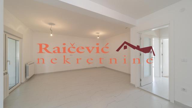 Stan, Trosoban, Prodaja, 82m2, Kaludjerica, Grocka, Kaludjerica