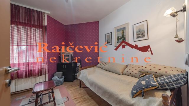Kuća, četvorosoban, Prodaja, 85m2, Dorćol, Stari grad, Dobracina