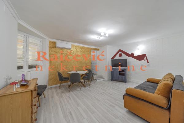 prodaja, stanova,
kalenic-pijaca-vracar-beograd, 1100278, jednoiposoban-molerova