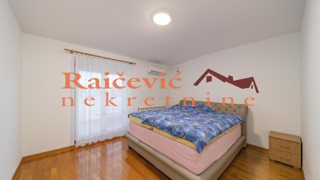 Stan, Trosoban, Prodaja, 110m2, Djeram pijaca, Zvezdara, Djevdjelijska