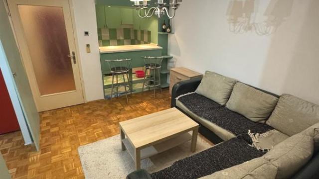 Stan, Jednoiposoban, Prodaja, 29m2, Čukarička padina, Čukarica, Mladena Mitrića