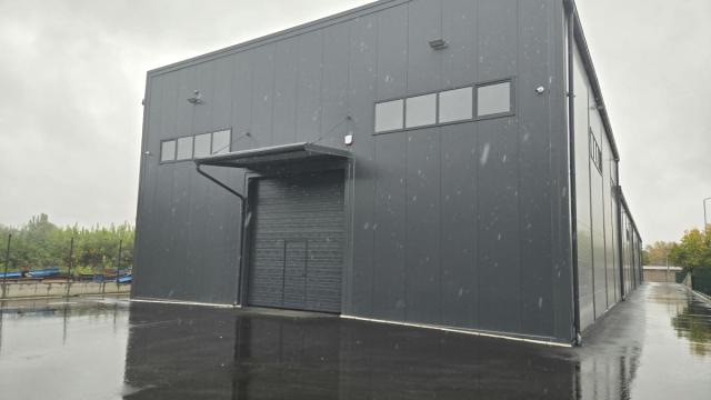 Poslovni prostor, Izdavanje, 320m2, Krnjača, Palilula, Aleksandra Sandića