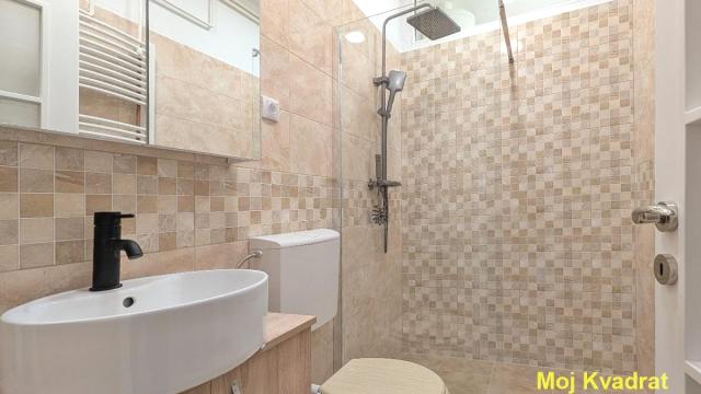 Stan, Troiposoban, Prodaja, 77m2, Centar, Stari grad, Cetinjska