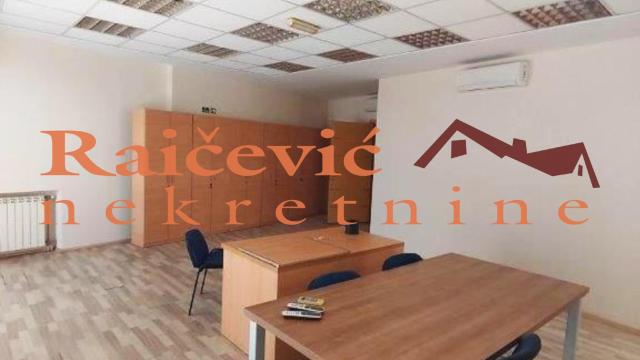 Poslovni prostor, Petosoban, Izdavanje, 210m2, Centar, Savski venac, Brankova