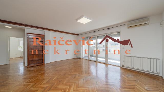 Stan, četvorosoban, Prodaja, 117m2, Dedinje, Savski venac, Miloja Djaka