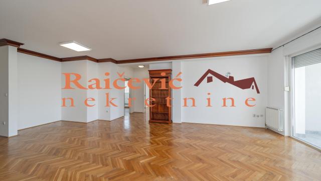 Stan, četvorosoban, Prodaja, 117m2, Dedinje, Savski venac, Miloja Djaka