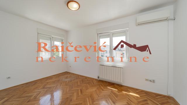 Stan, četvorosoban, Prodaja, 117m2, Dedinje, Savski venac, Miloja Djaka