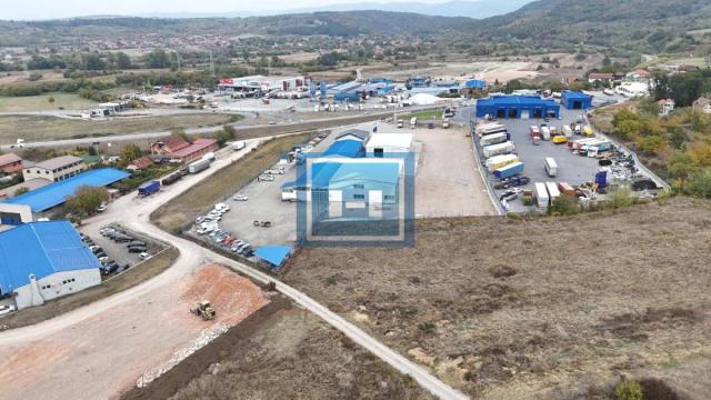 Poslovni prostor, Izdavanje, 675m2, Okolno mesto, Paraćin