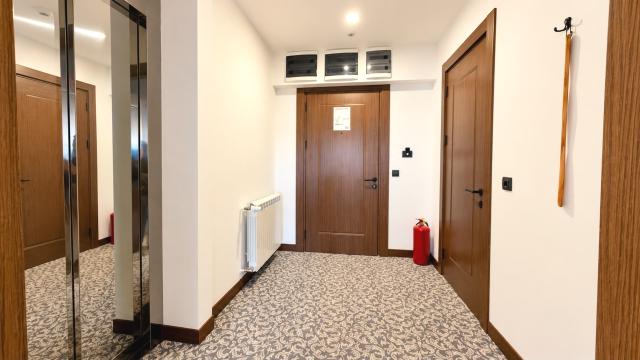 Stan, četvorosoban, Prodaja, 150m2, Jovanke Jeftanovic