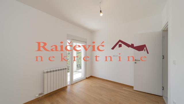 Stan, Trosoban, Prodaja, 82m2, Kaludjerica, Grocka, Kaludjerica