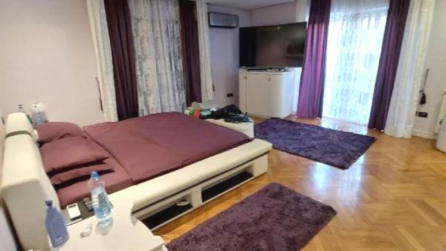 Stan, Petosoban, Prodaja, 400m2, Banovo brdo, Čukarica, Zimonjićeva