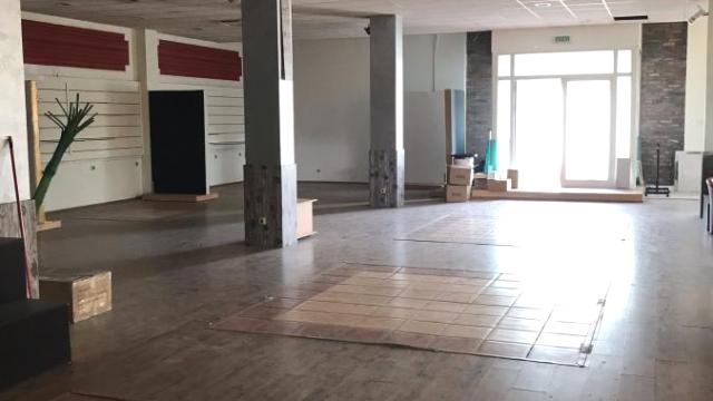 Poslovni prostor, Trosoban, Izdavanje, 750m2, Konjarnika (Voždovački deo), Voždovac, Sinjska