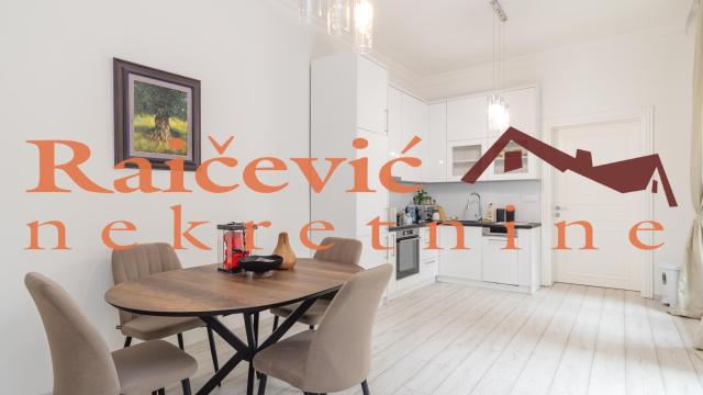 Stan, četvorosoban, Prodaja, 134m2, Centar, Savski venac, Karadjordjeva