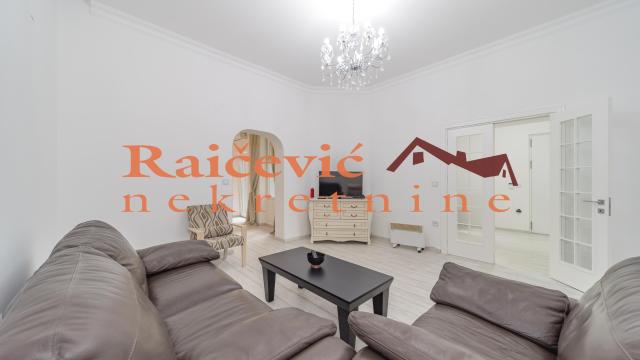 Stan, četvorosoban, Prodaja, 134m2, Centar, Savski venac, Karadjordjeva