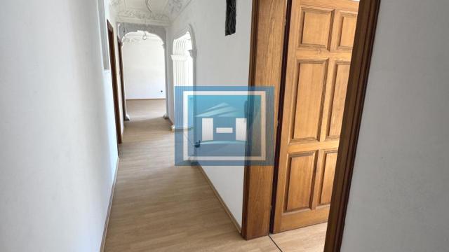 Poslovni prostor, Prodaja, 251m2, Centar, Gradska lokacija, Despotovac