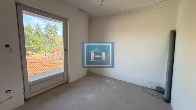 Poslovni prostor, Prodaja, 251m2, Centar, Gradska lokacija, Despotovac