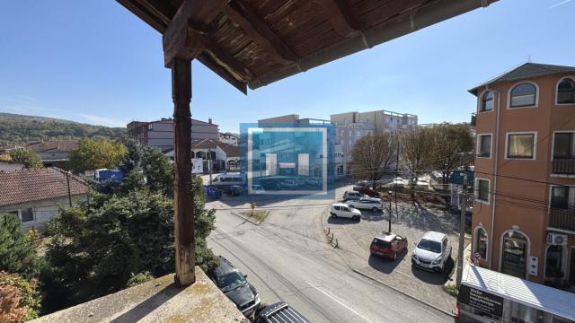 Poslovni prostor, Prodaja, 251m2, Centar, Gradska lokacija, Despotovac