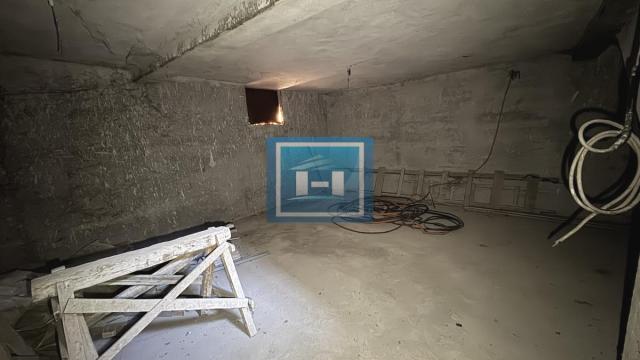 Poslovni prostor, Prodaja, 251m2, Centar, Gradska lokacija, Despotovac
