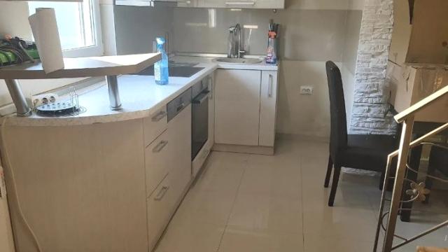 Stan, četvorosoban, Prodaja, 75m2, Borča, Palilula, Mite Stajića