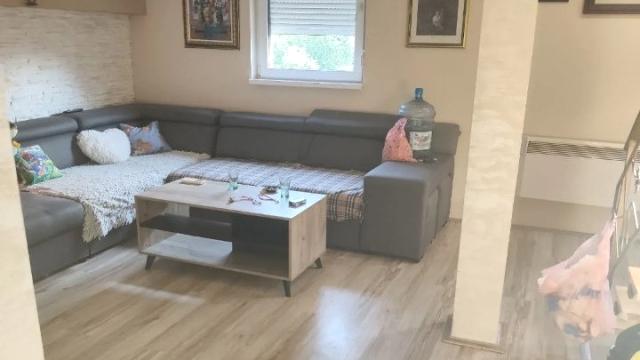 Stan, četvorosoban, Prodaja, 75m2, Borča, Palilula, Mite Stajića