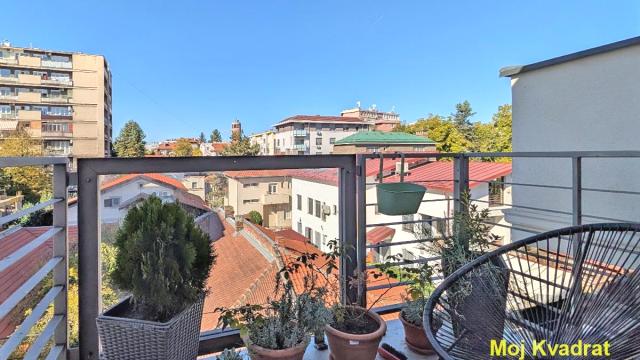 Stan, Trosoban, Prodaja, 94m2, Crveni krst, Vračar, Prespanska