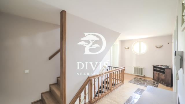 Kuća, Petosoban i veći, Prodaja, 171m2, Lipovički put