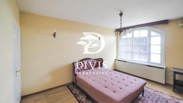Kuća, Petosoban i veći, Prodaja, 171m2, Lipovički put