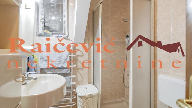 Stan, Petosoban, Prodaja, 108m2, Centar, Stari grad, Palmoticeva