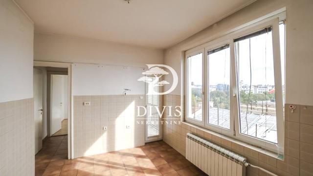 Stan, četvorosoban, Izdavanje, 160m2, Terazije